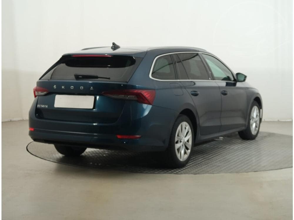 2021 Škoda OCTAVIA - 13