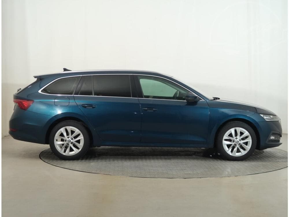 2021 Škoda OCTAVIA - 16