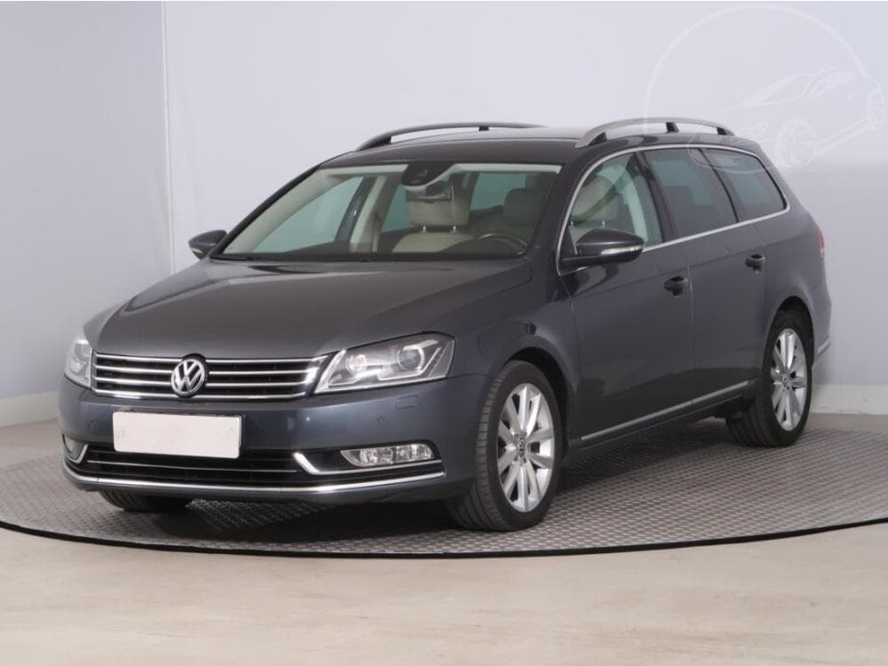 2014 Volkswagen PASSAT - 2