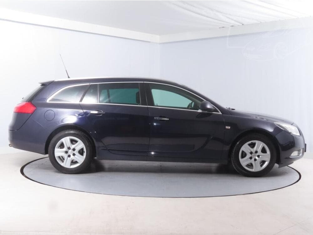2013 Opel INSIGNIA - 6