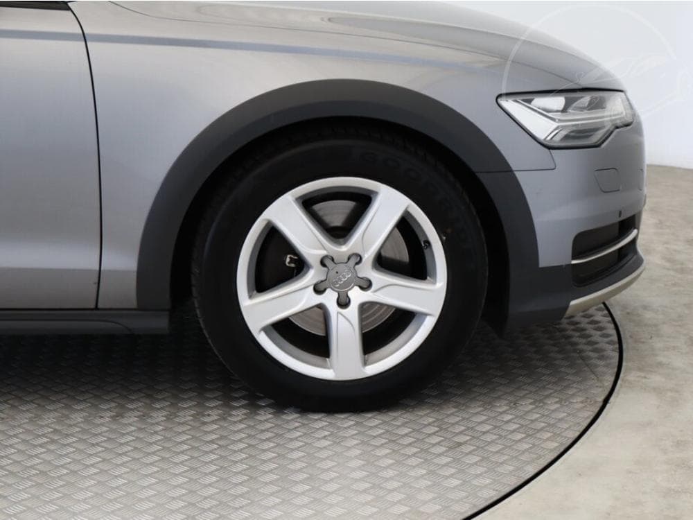2016 Audi ALLROAD - 37