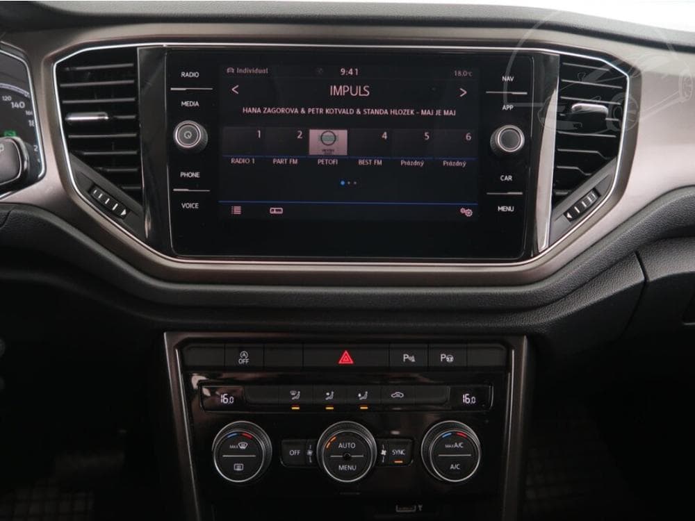 2019 Volkswagen T-ROC - 23