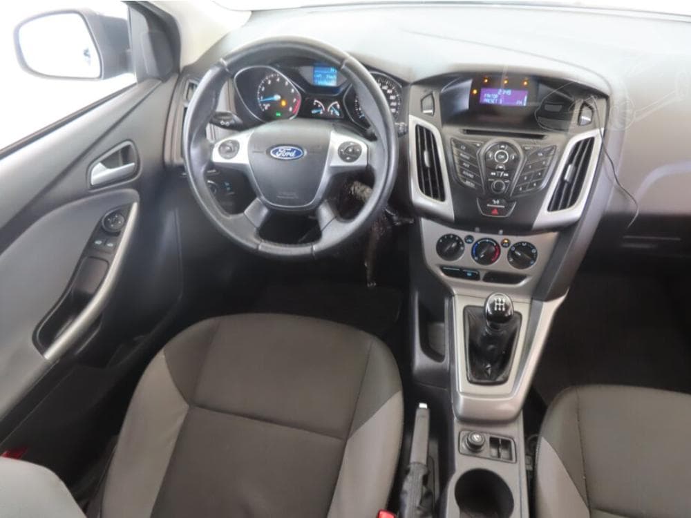 2011 Ford FOCUS - 7