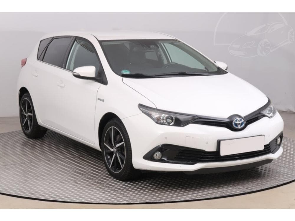 2018 Toyota AURIS