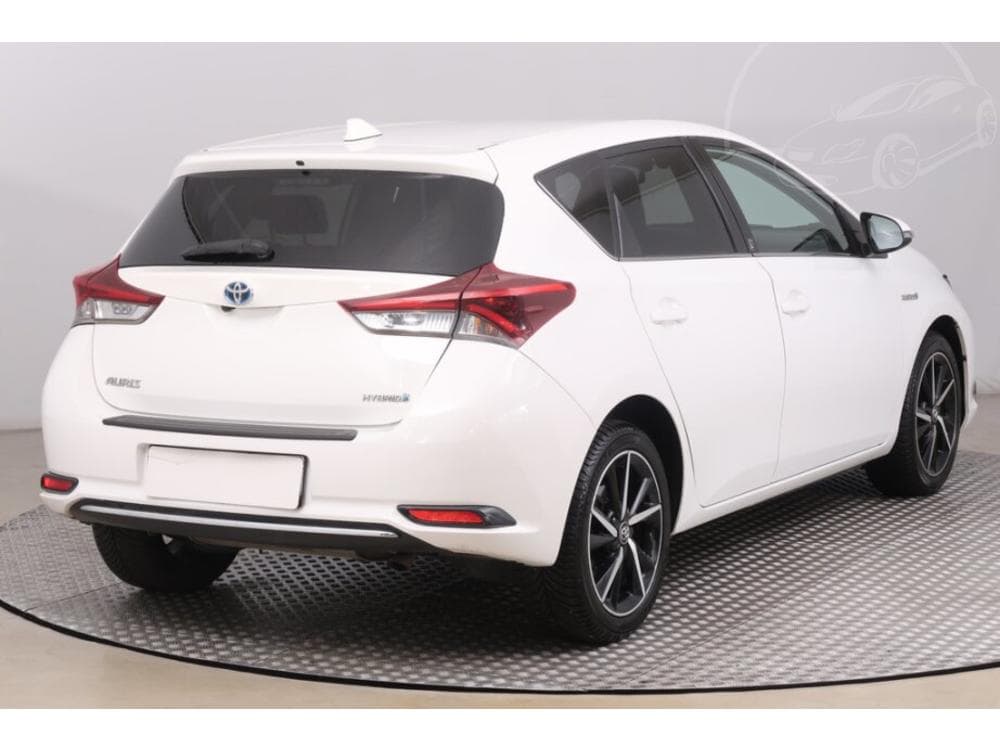 2018 Toyota AURIS - 13