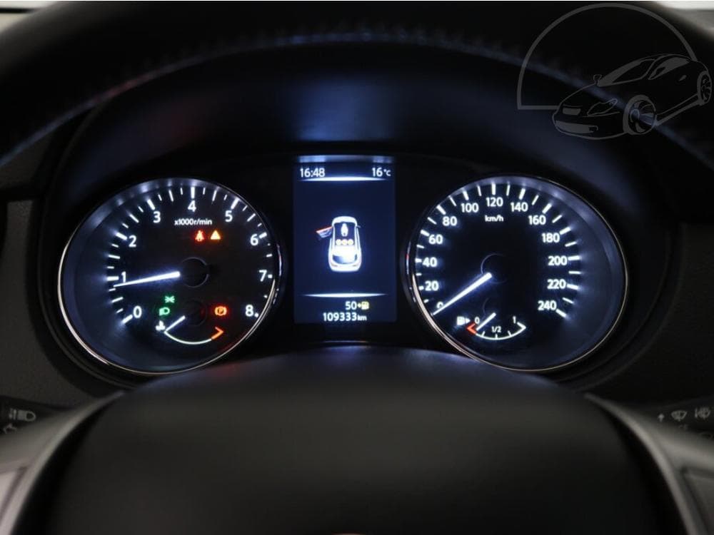 2016 Nissan QASHQAI - 11
