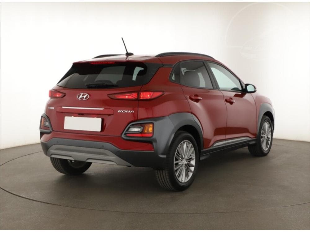2020 Hyundai KONA - 13