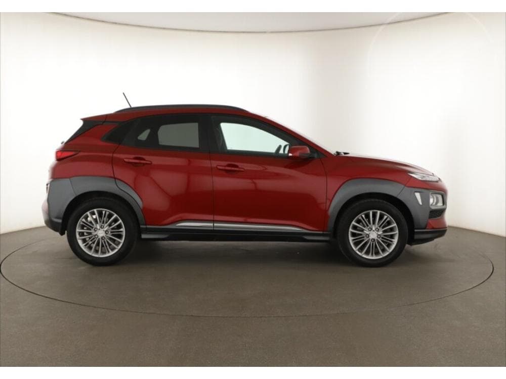 2020 Hyundai KONA - 16