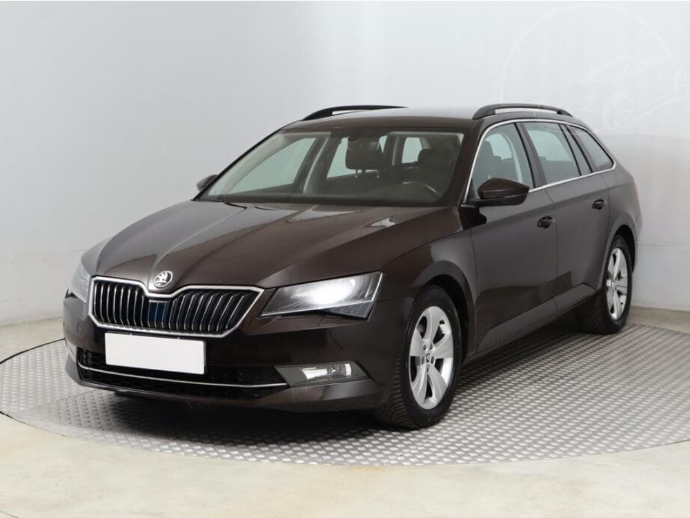 2016 Škoda SUPERB - 4