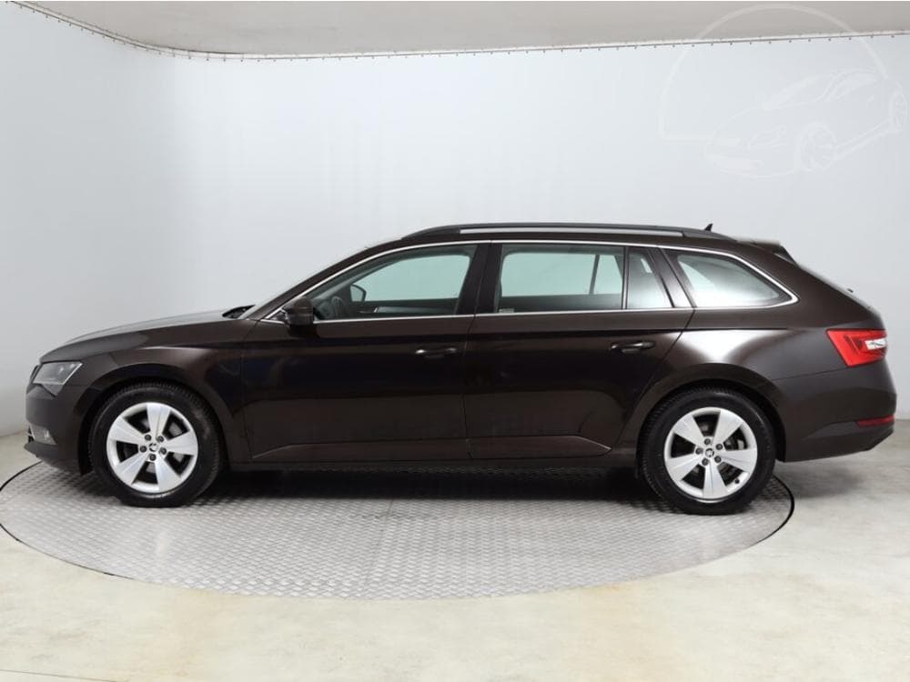 2016 Škoda SUPERB - 7