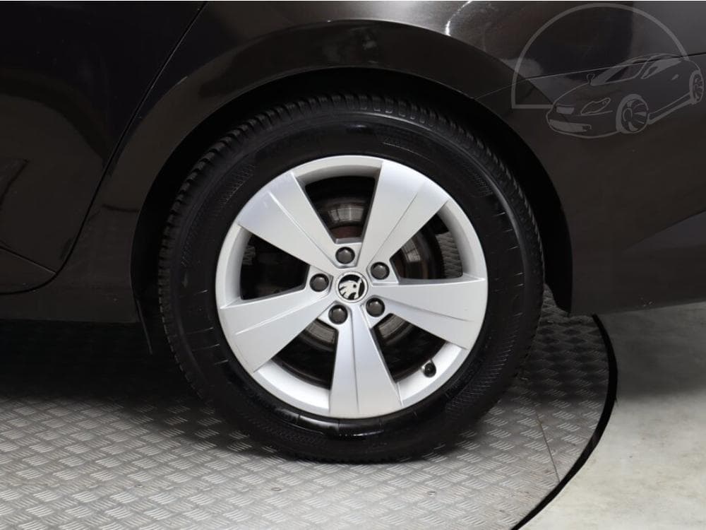 2016 Škoda SUPERB - 37