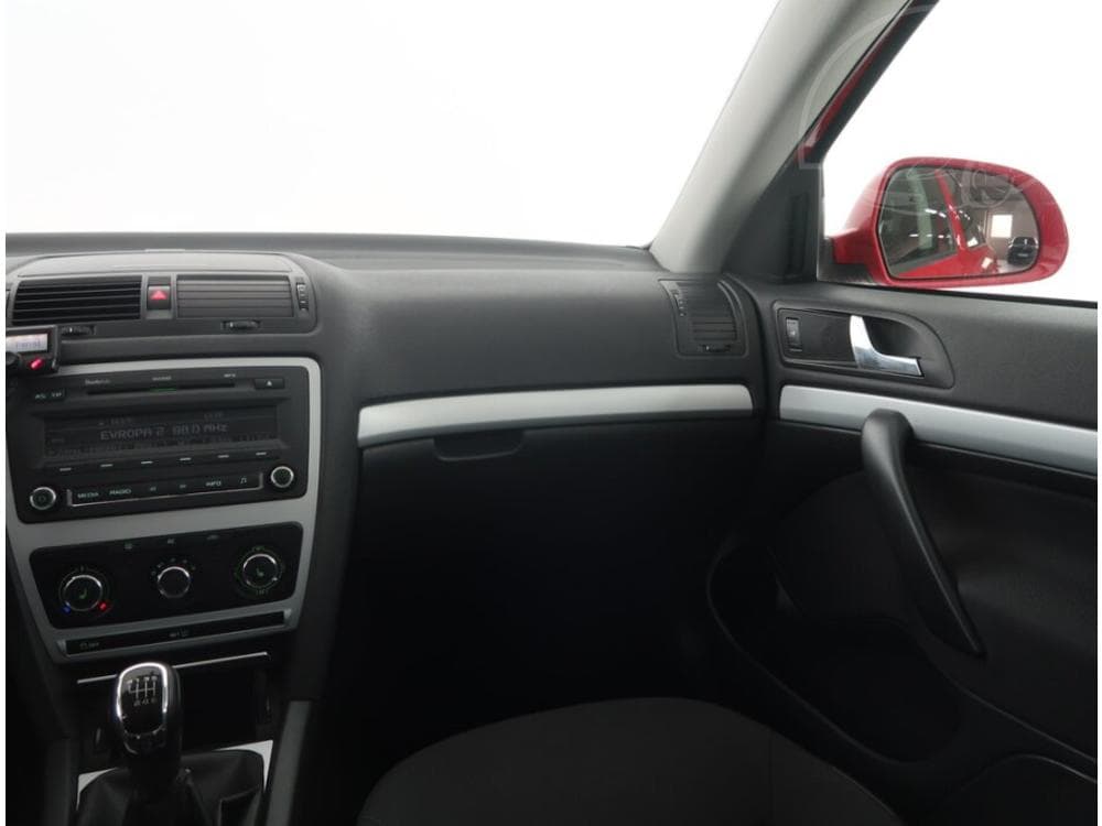 2011 Škoda OCTAVIA - 8