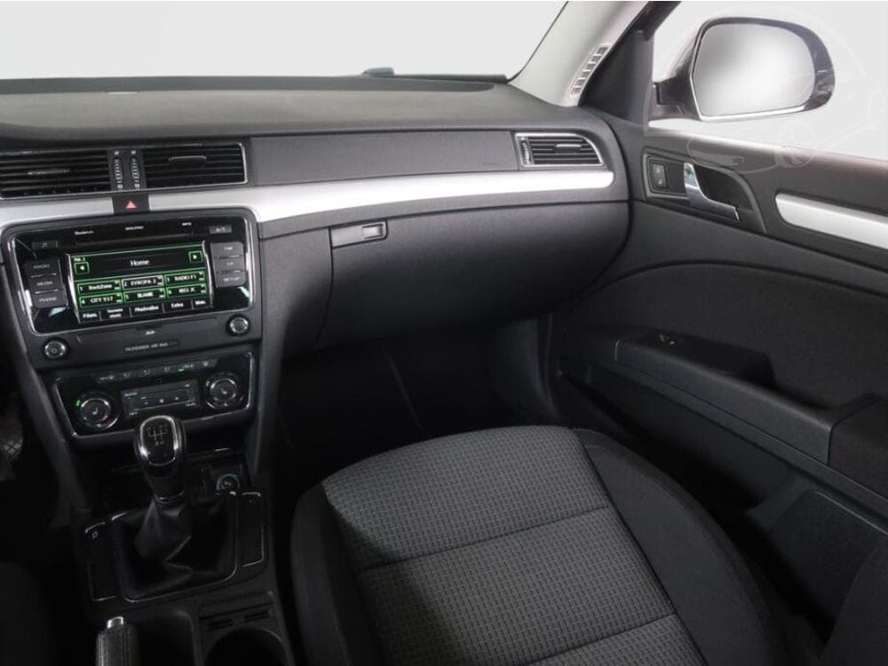 2012 Škoda SUPERB - 8