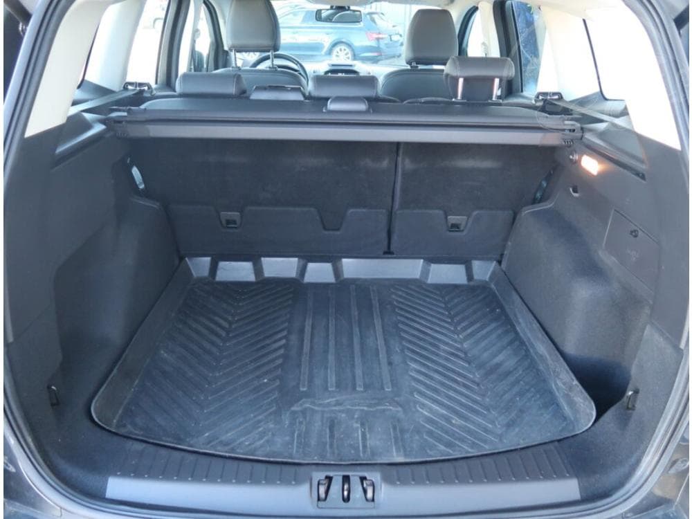 2019 Ford KUGA - 37