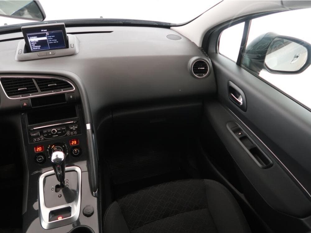 2014 Peugeot 3008 - 8