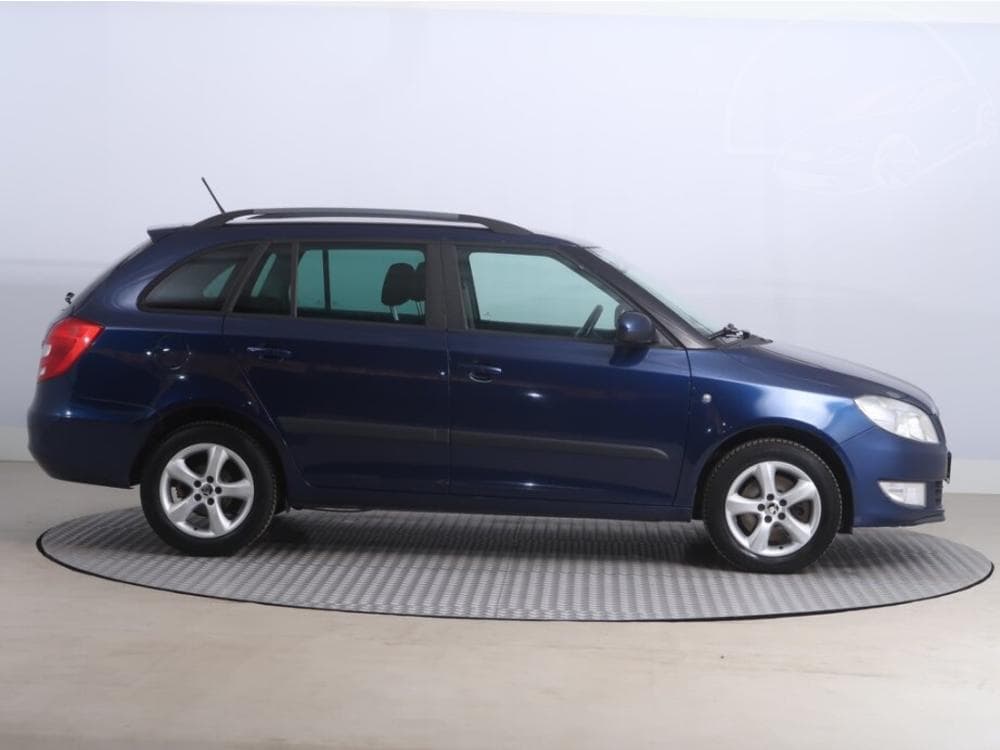 2012 Škoda FABIA - 6
