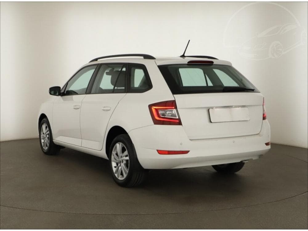 2021 Škoda FABIA - 4
