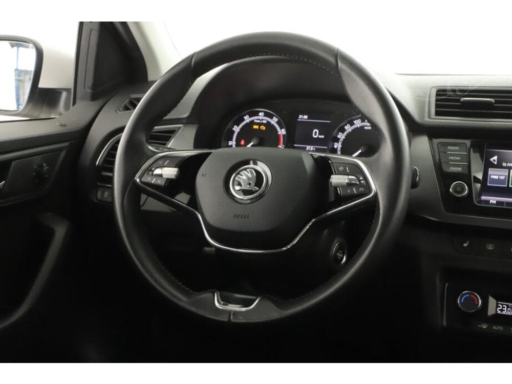 2021 Škoda FABIA - 12