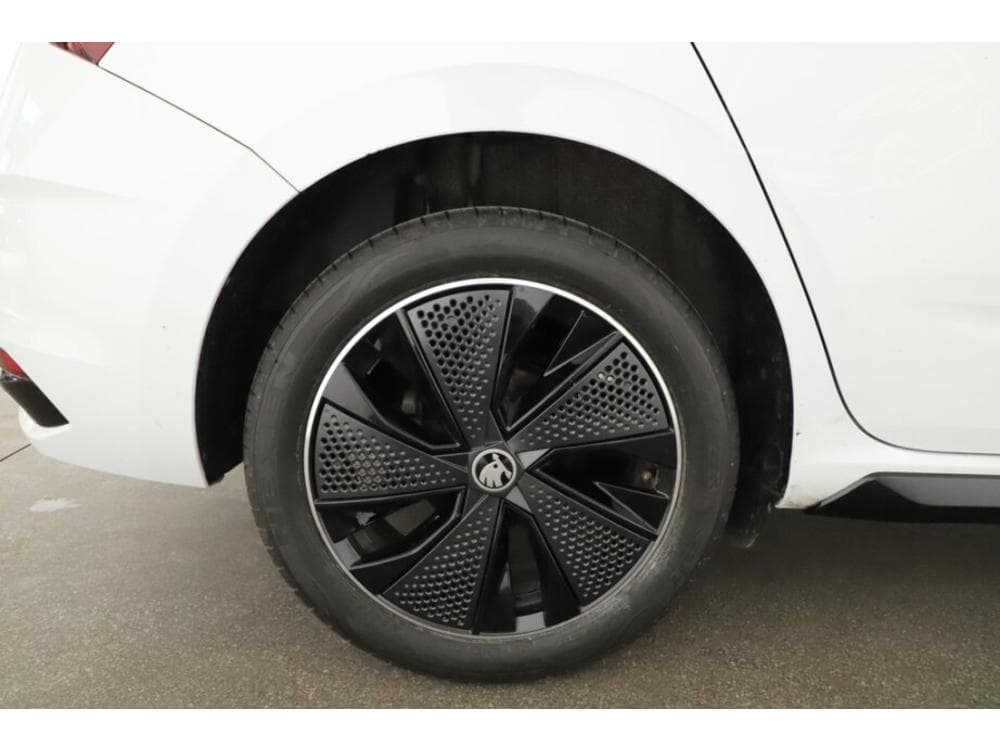 2025 Škoda SCALA - 21