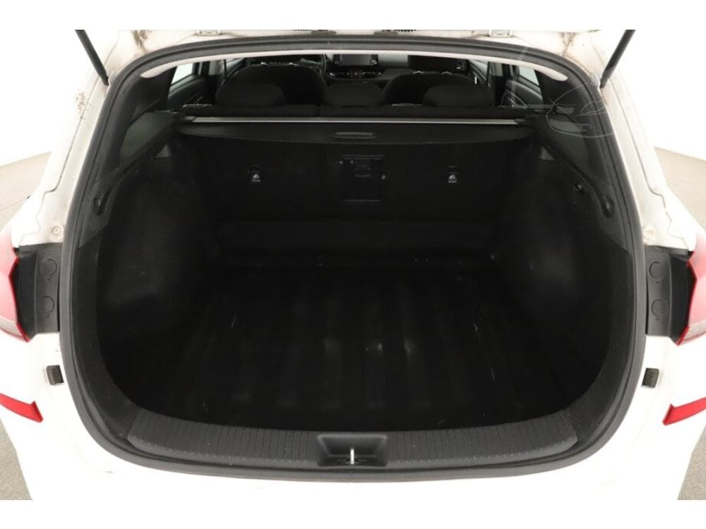 2021 Hyundai i30 - 11