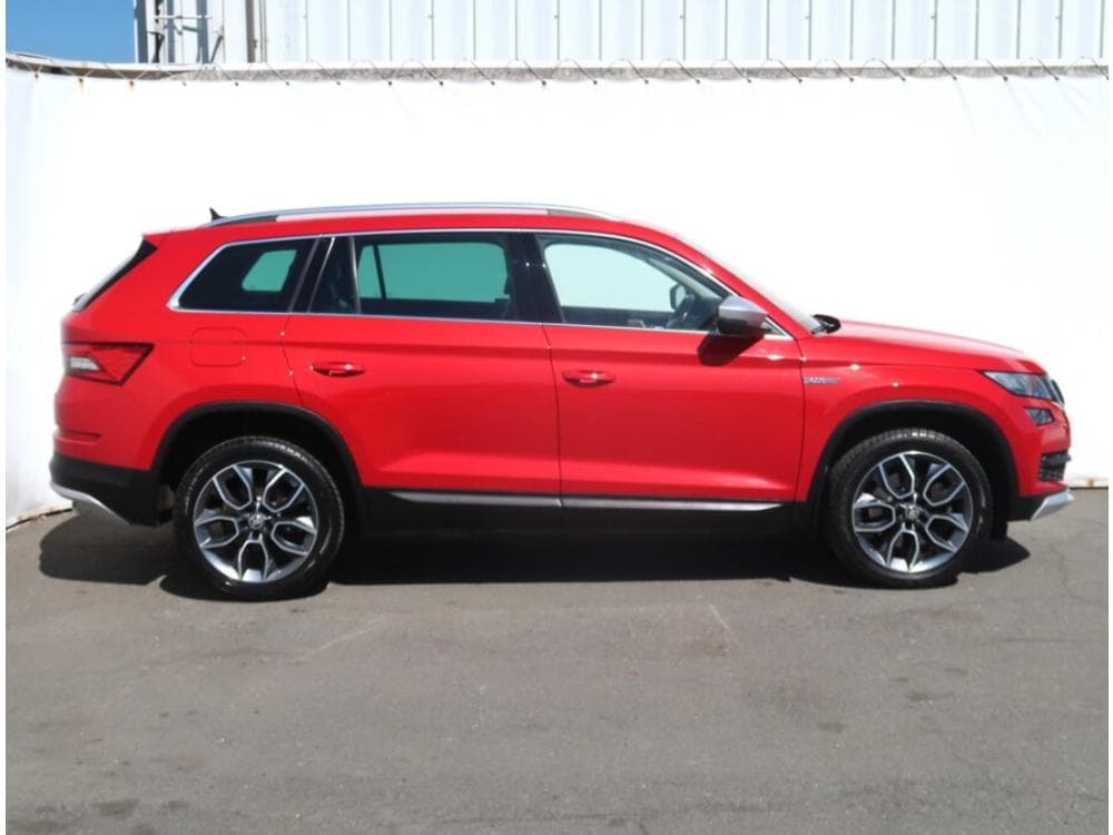 2020 Škoda KODIAQ - 11