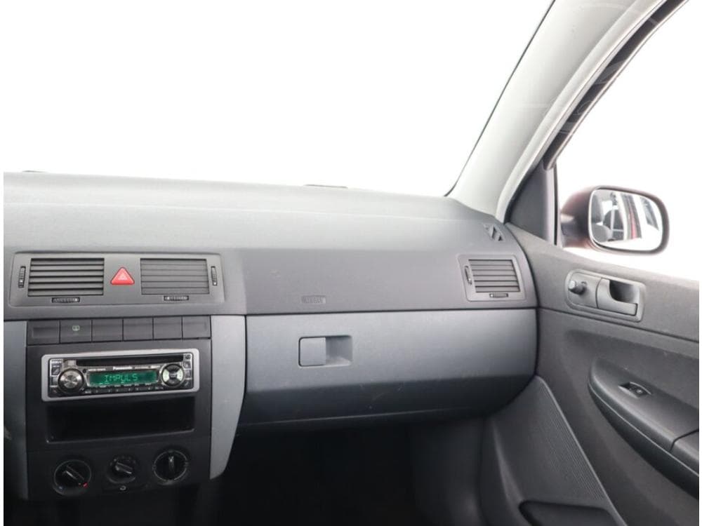 2004 Škoda FABIA - 8