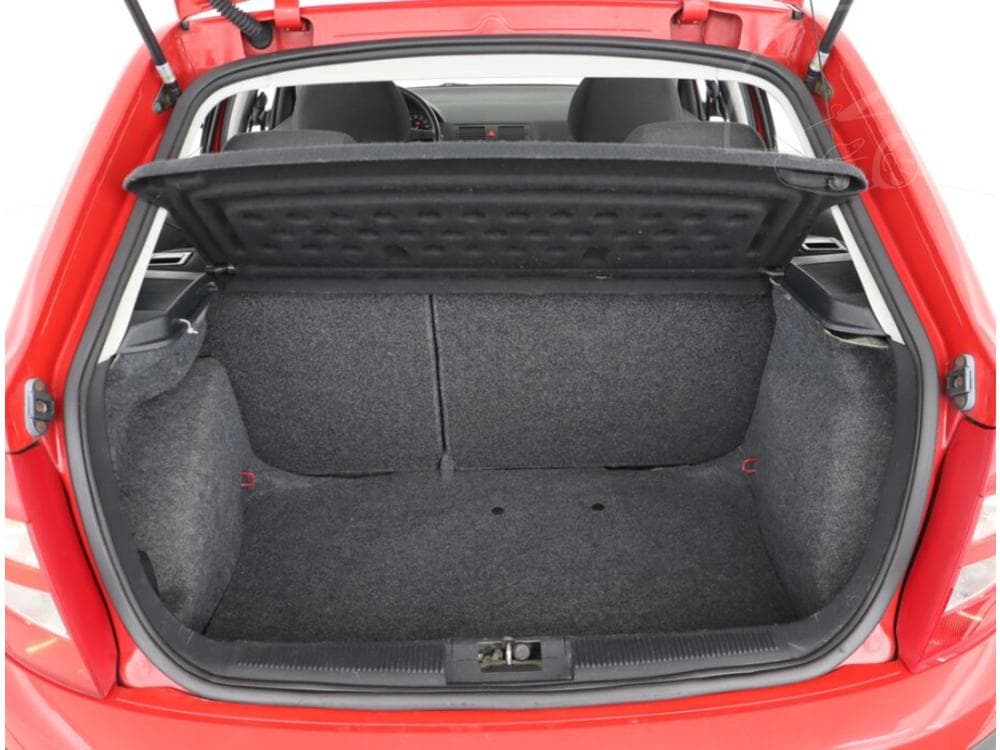 2004 Škoda FABIA - 13