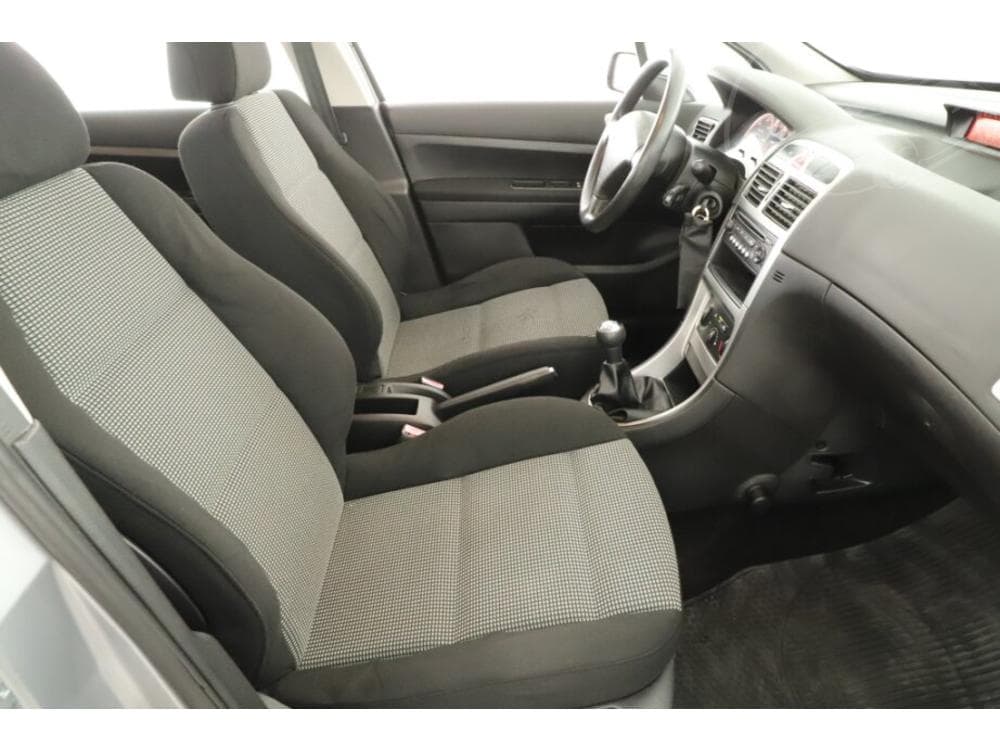2005 Peugeot 307 - 7