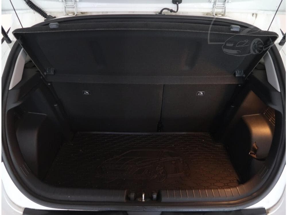 2021 Hyundai i20 - 40