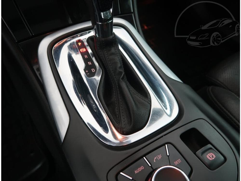 2011 Opel INSIGNIA - 15
