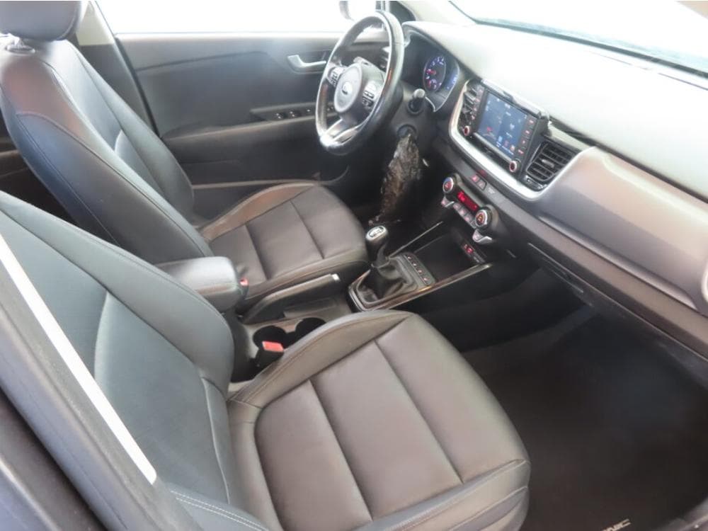 2018 Kia STONIC - 9