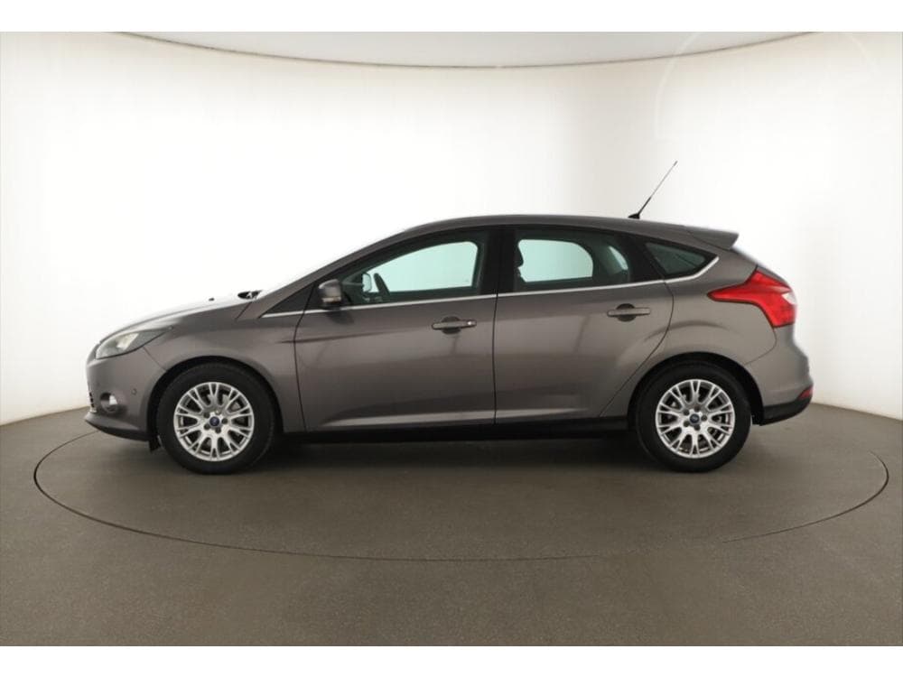 2011 Ford FOCUS - 3