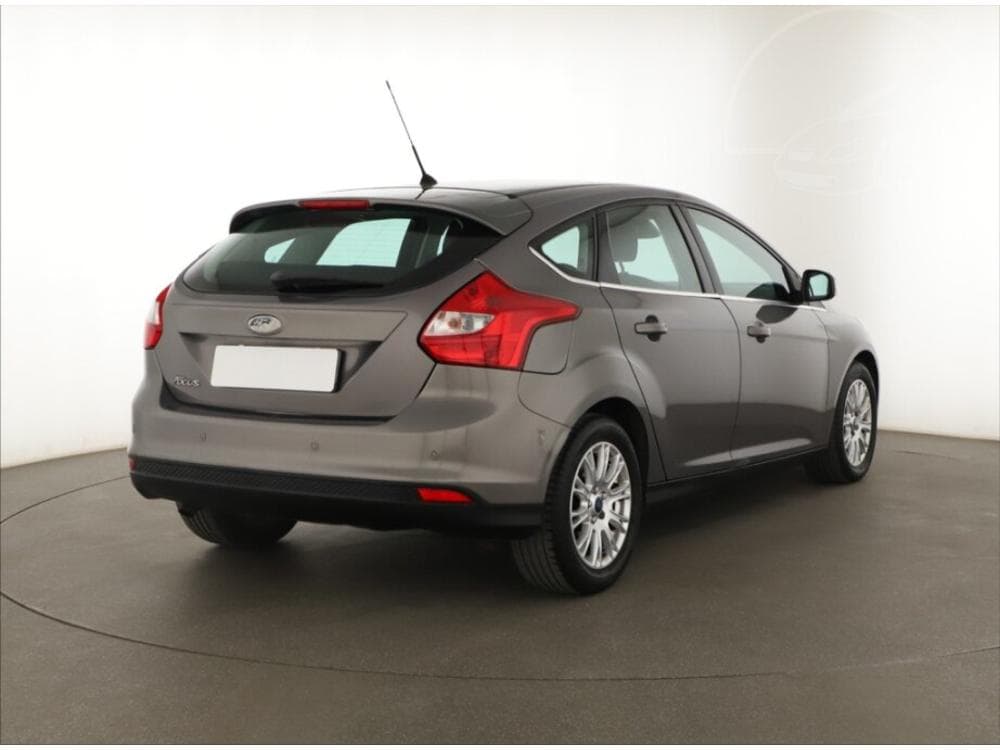 2011 Ford FOCUS - 5