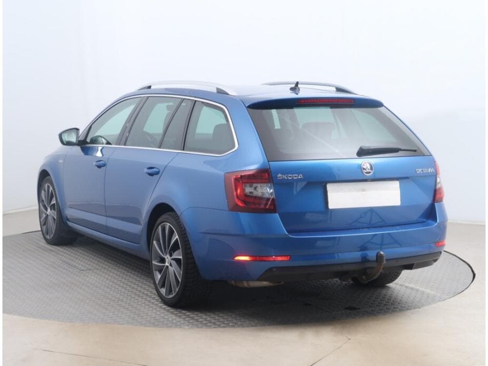 2018 Škoda OCTAVIA - 10