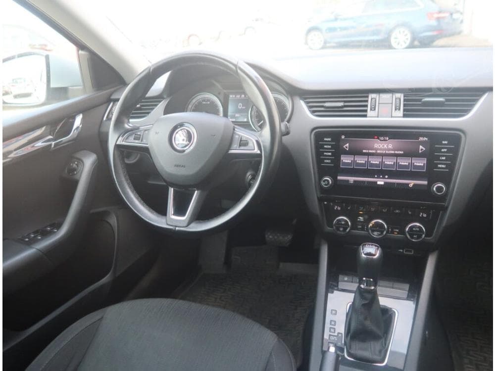 2017 Škoda OCTAVIA - 19