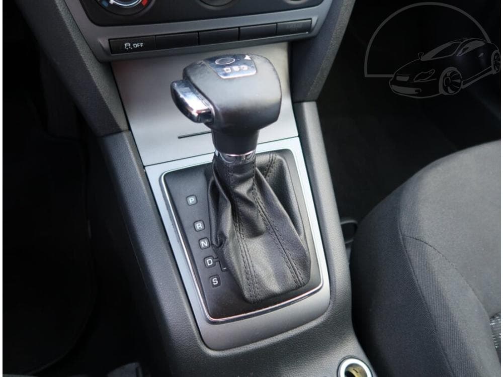 2011 Škoda OCTAVIA - 13
