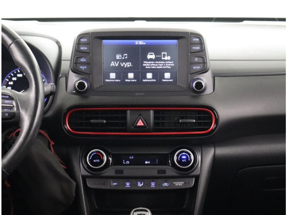 2018 Hyundai KONA - 34