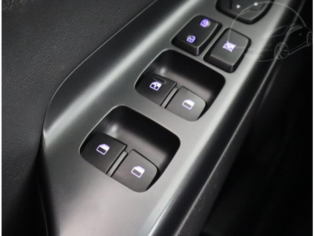 2018 Hyundai KONA - 40