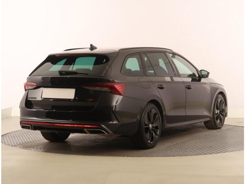 2022 Škoda OCTAVIA - 9