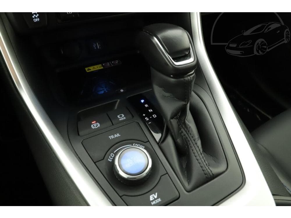 2025 Toyota RAV4 - 28