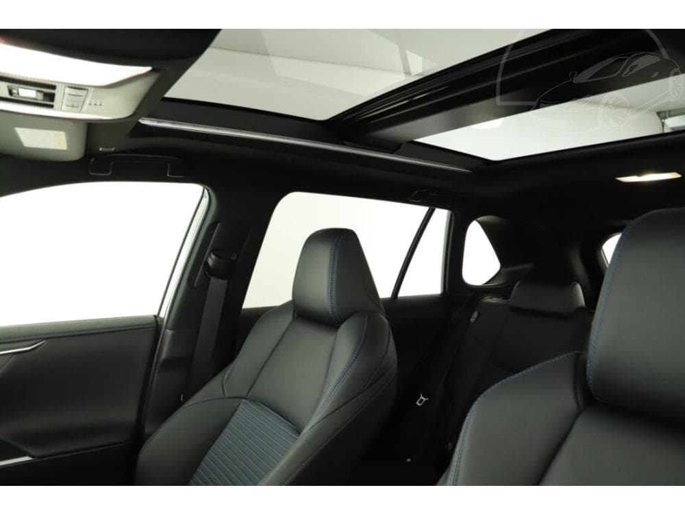 2025 Toyota RAV4 - 37