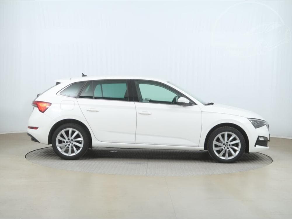 2021 Škoda SCALA - 16