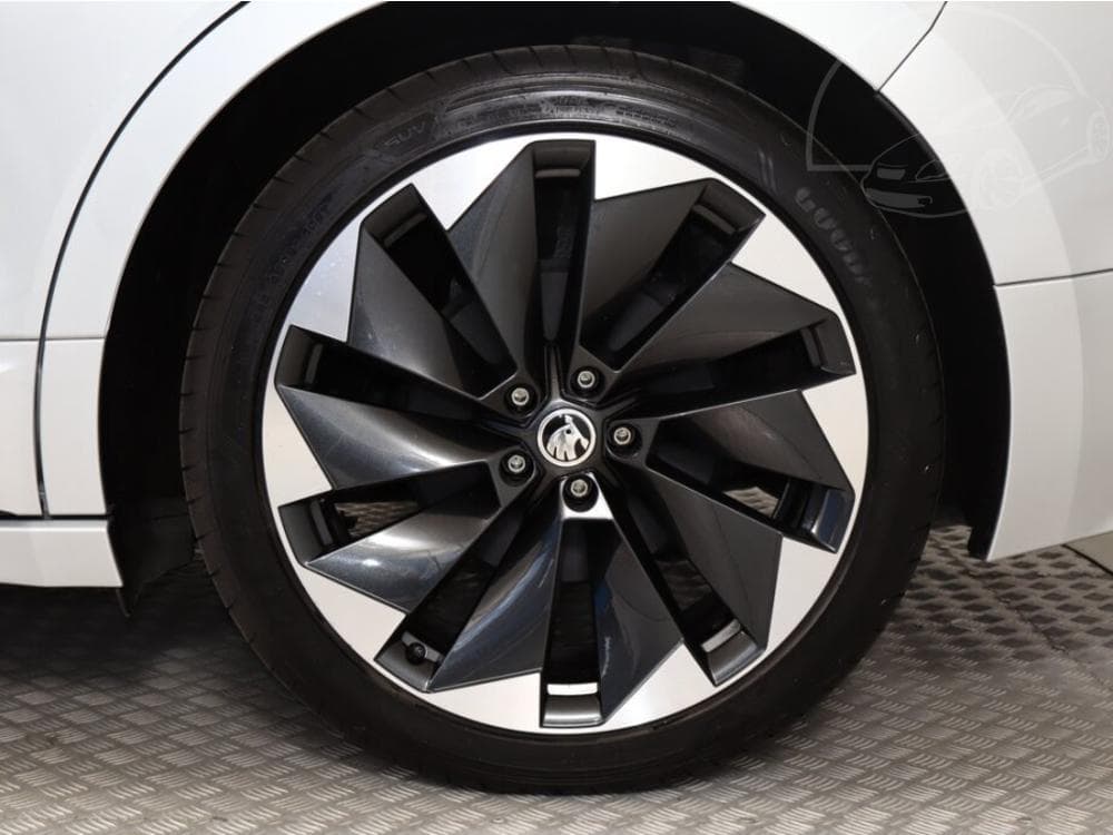 2021 Škoda ENYAQ - 25