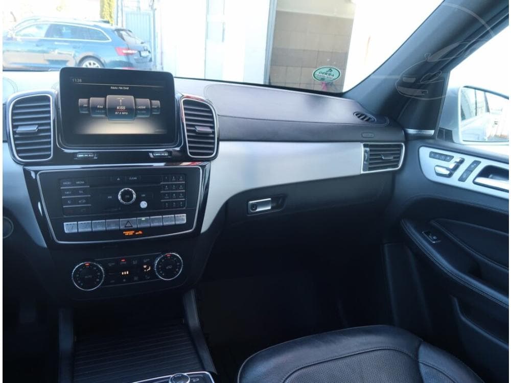 2016 Mercedes-Benz GLE - 22
