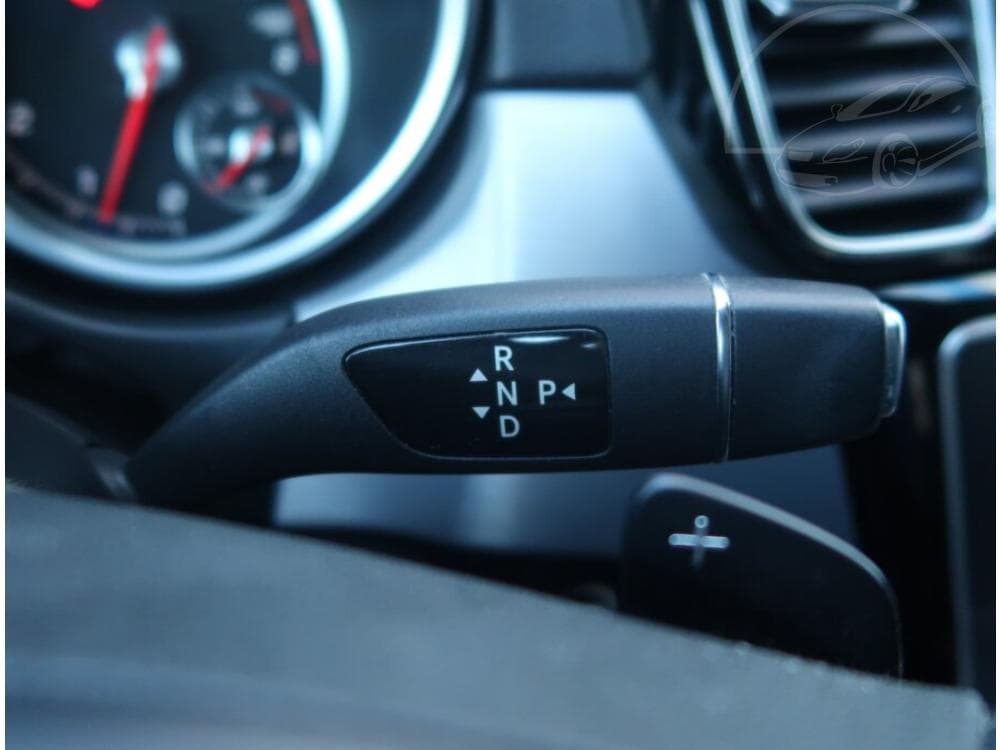 2016 Mercedes-Benz GLE - 37