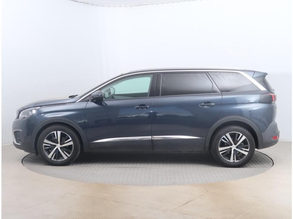 2018 Peugeot 5008 - 7