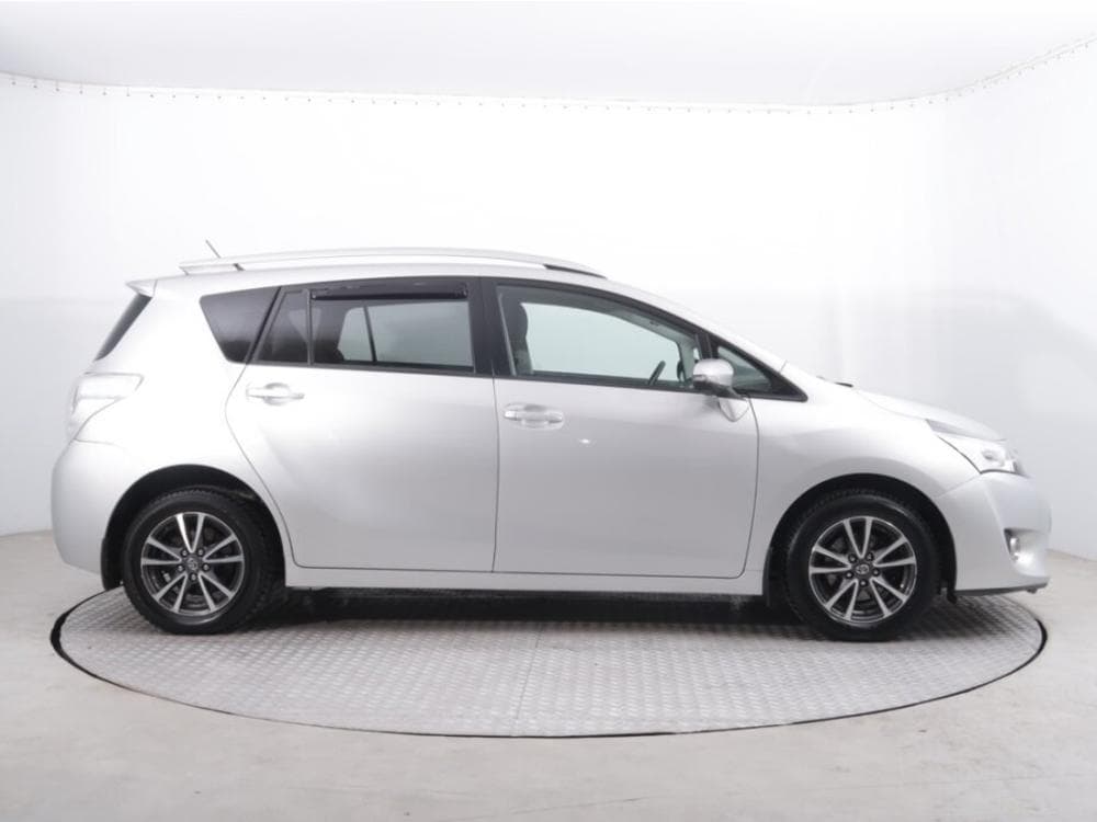 2014 Toyota VERSO - 6