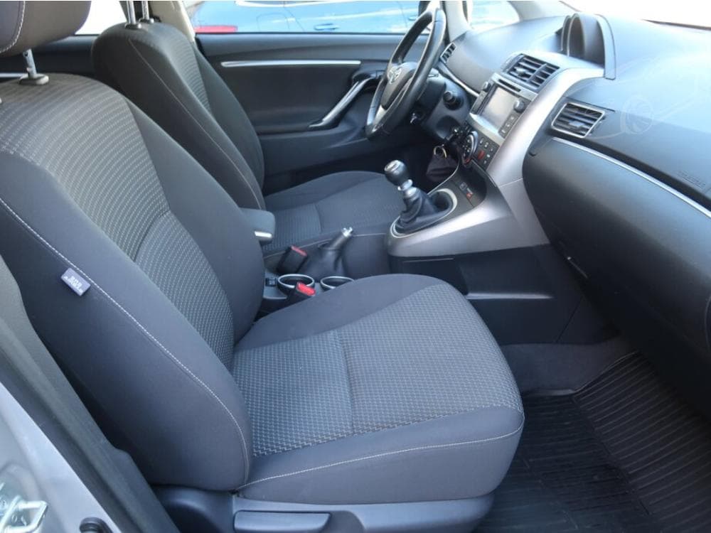 2014 Toyota VERSO - 9