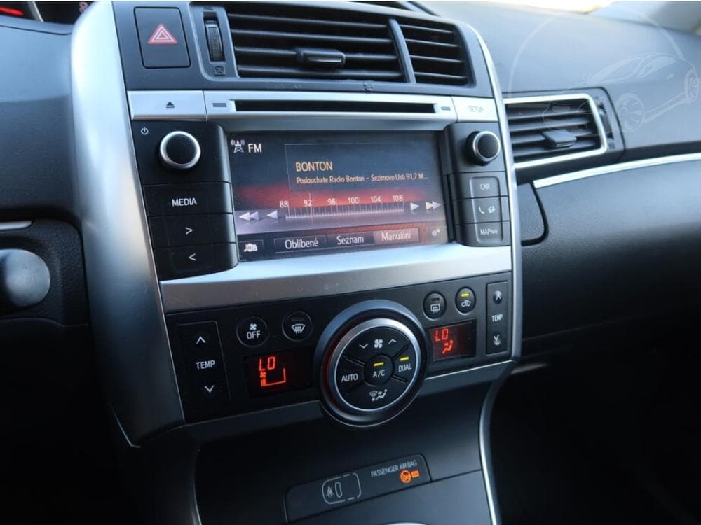 2014 Toyota VERSO - 12