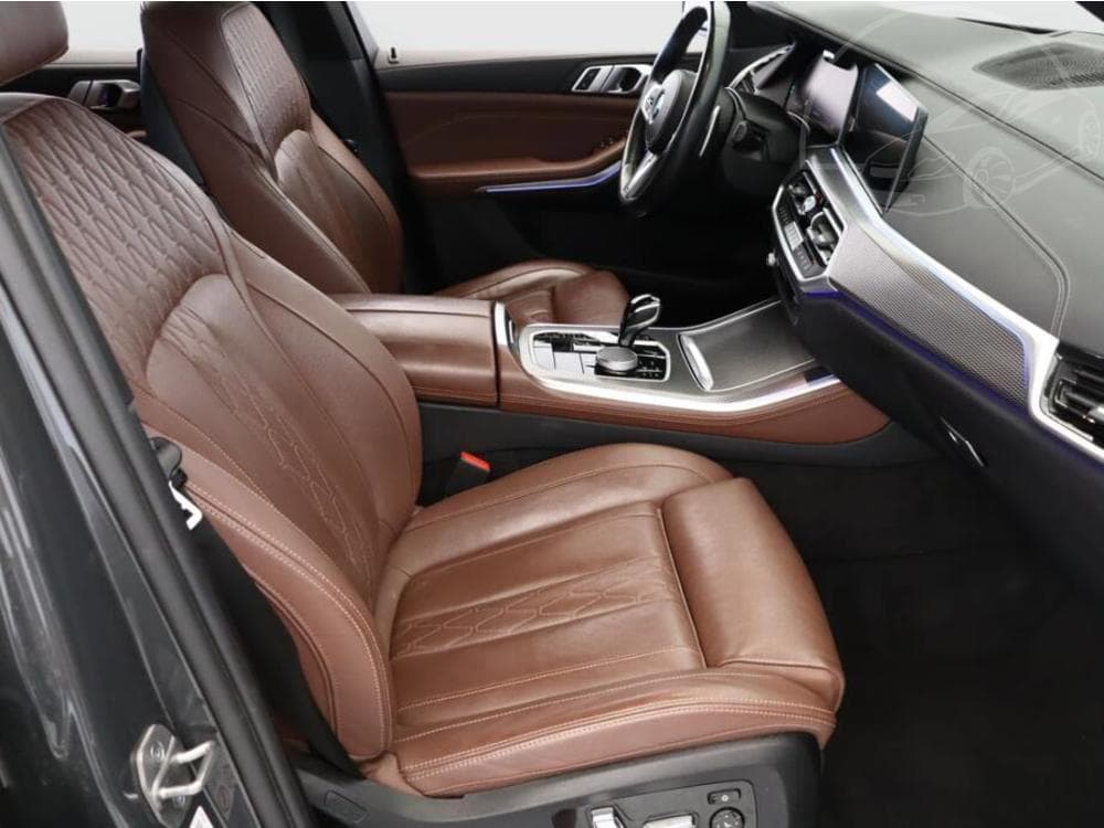 2021 BMW X5 - 19